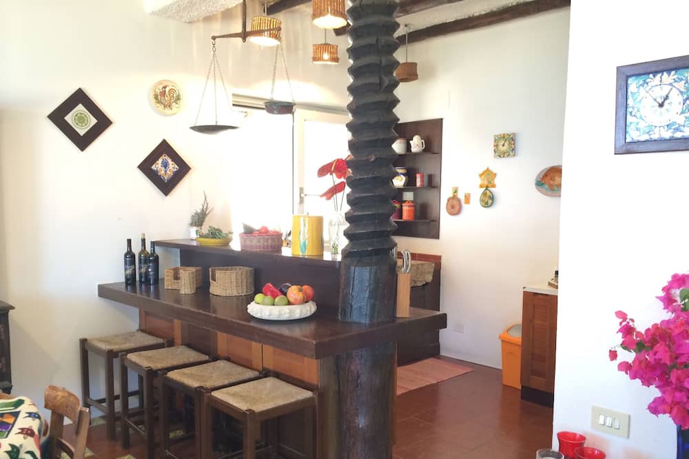 Photo of Kitchen in Barcellona Pozzo di Gotto