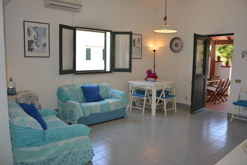 Photo of Livingroom in Macari