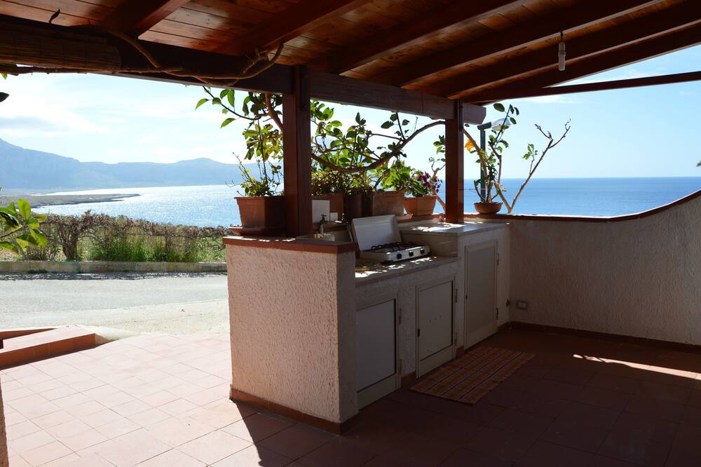 Photo of Patio Balcony in Macari