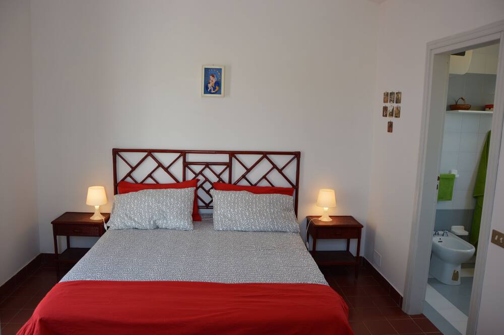 Photo of Bedroom in Macari