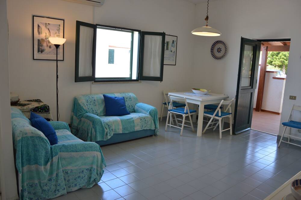 Photo of Livingroom in Macari