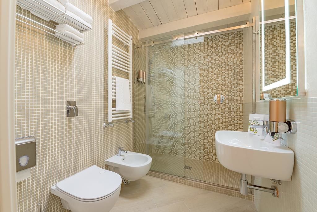 Photo of Bathroom in Sciacca Historic Centre