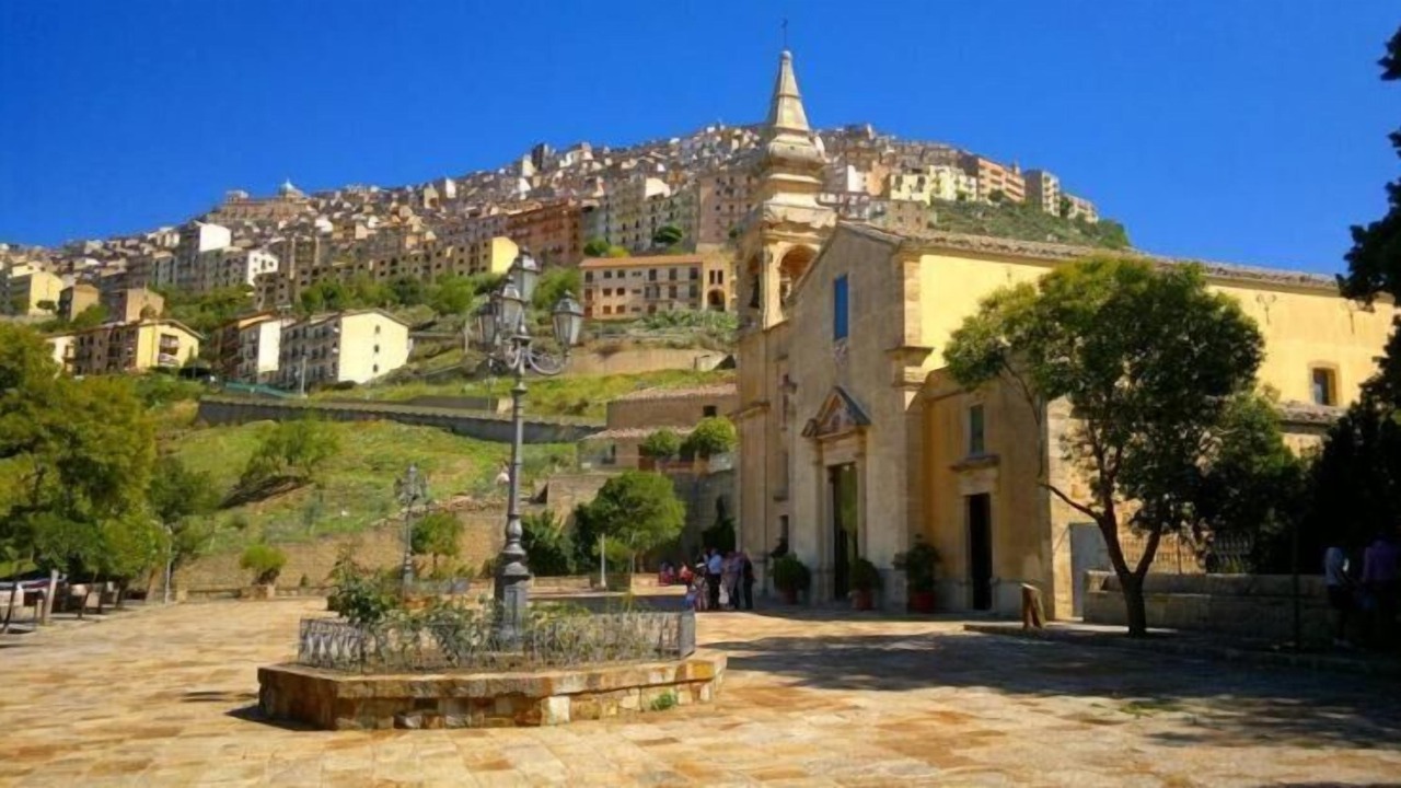 Photo of Outdoor in Gangi