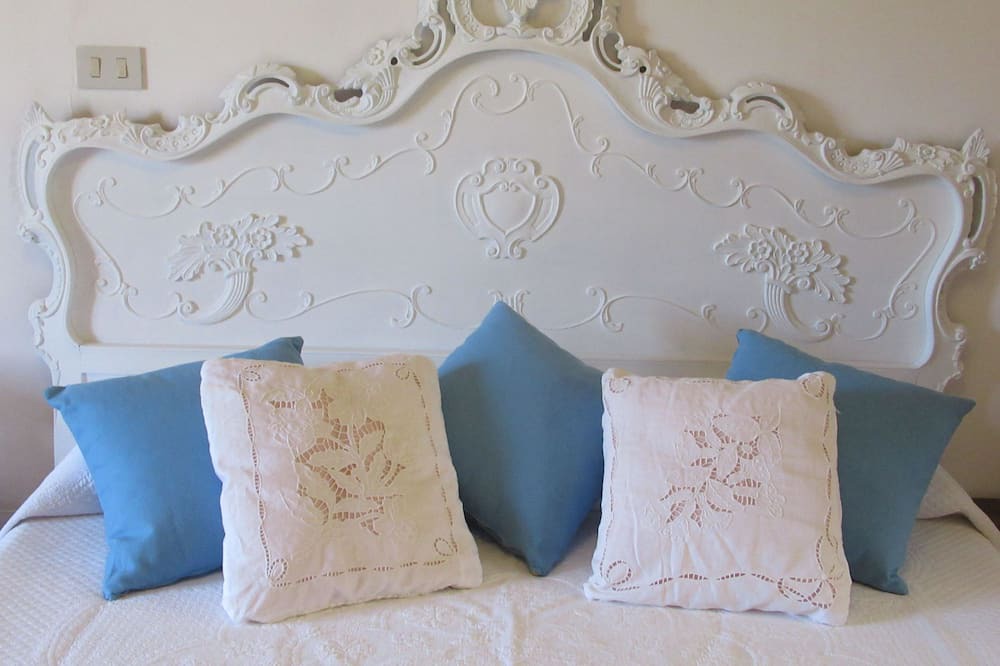 Photo of Bedroom in Calatafimi