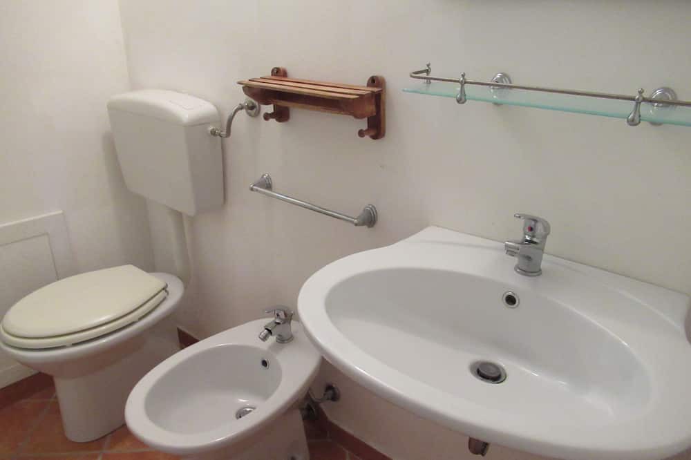 Photo of Bathroom in Calatafimi