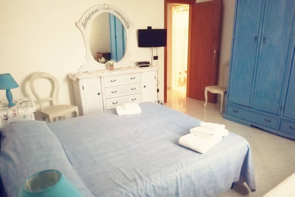 Photo of Bedroom in Marettimo