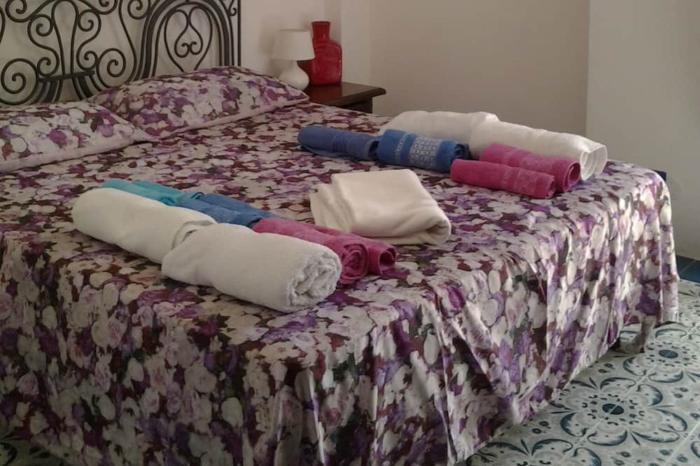 Photo of Bedroom in Colonia Elena