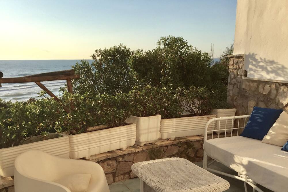 Photo of Patio Balcony in Latina Lido