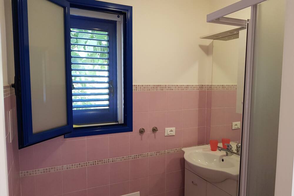Photo of Bathroom in Favignana