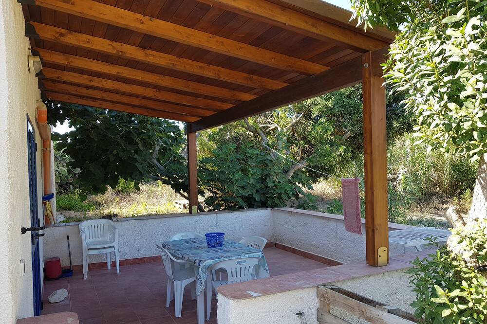 Photo of Patio Balcony in Favignana