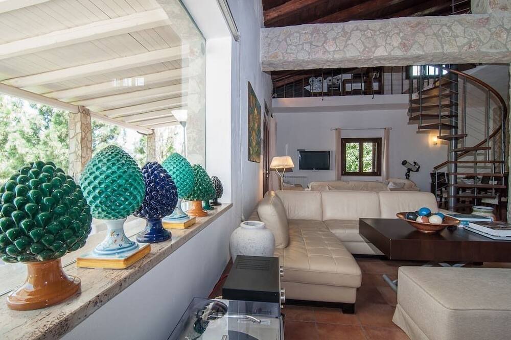 Photo of Livingroom in Gratteri
