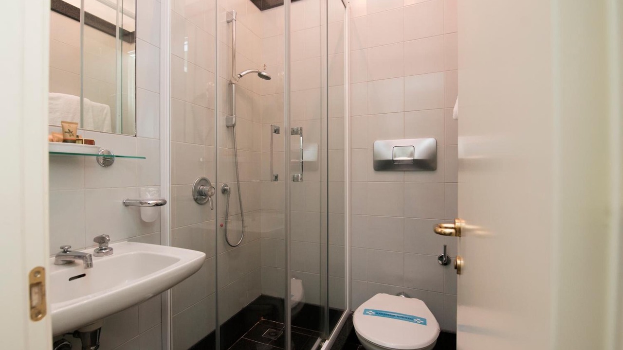 Photo of Bathroom in Cannobio