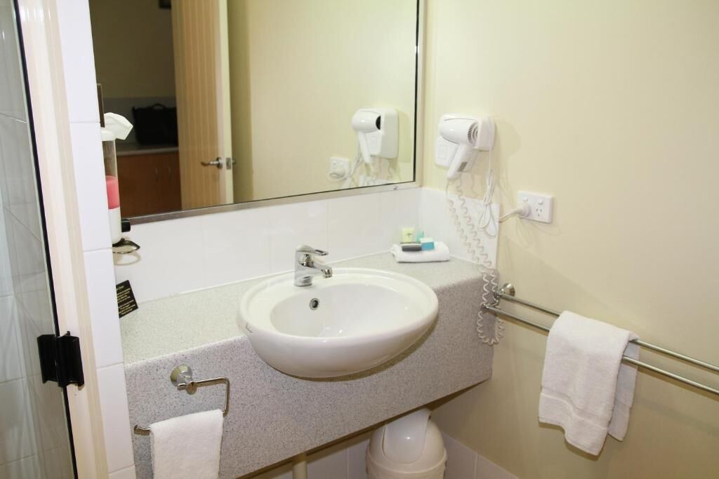 Photo of Bathroom in Gayndah