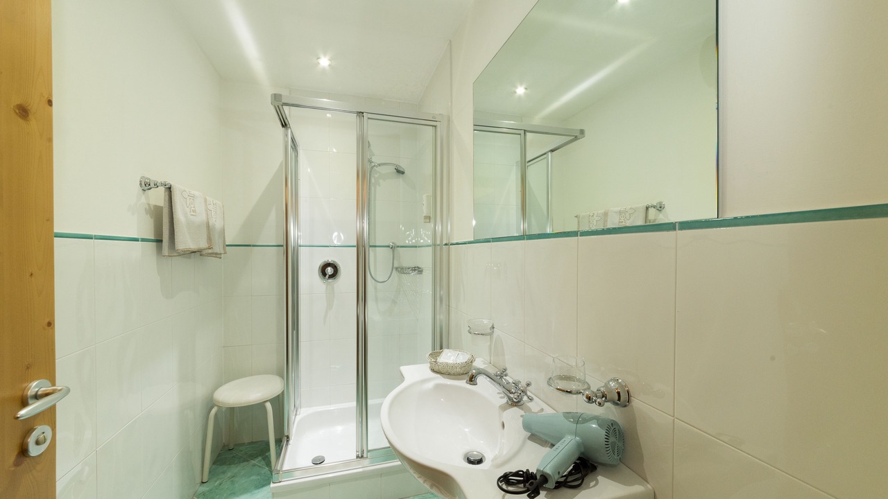 Photo of Bathroom in Sand in Taufers