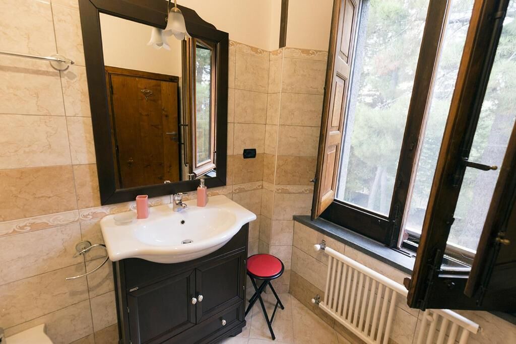 Photo of Bathroom in Rovittello