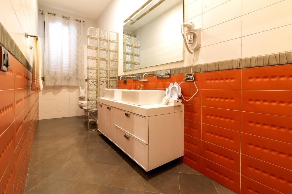 Photo of Bathroom in Cinisi