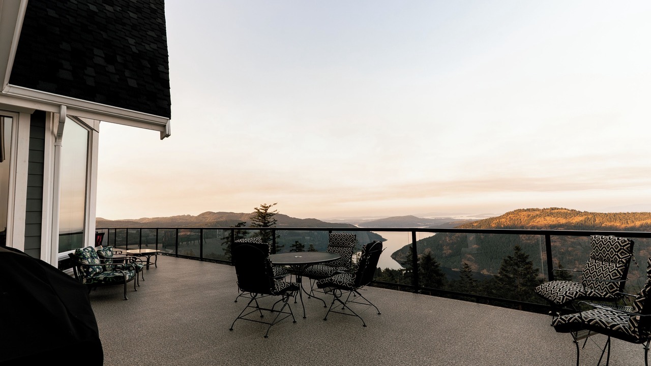 Photo of Patio Balcony in Malahat