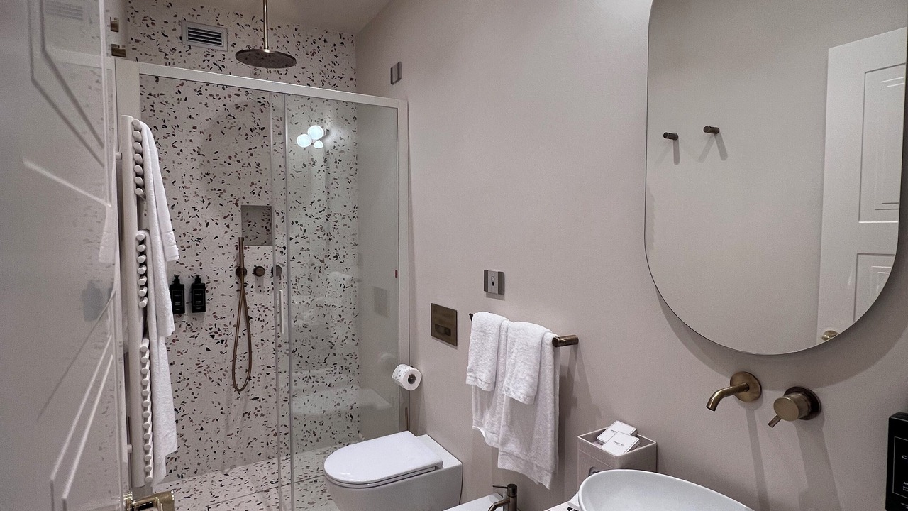 Photo of Bathroom in Cave