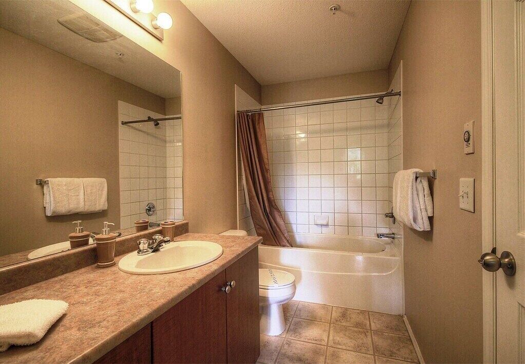 Photo of Bathroom in Quail Ridge