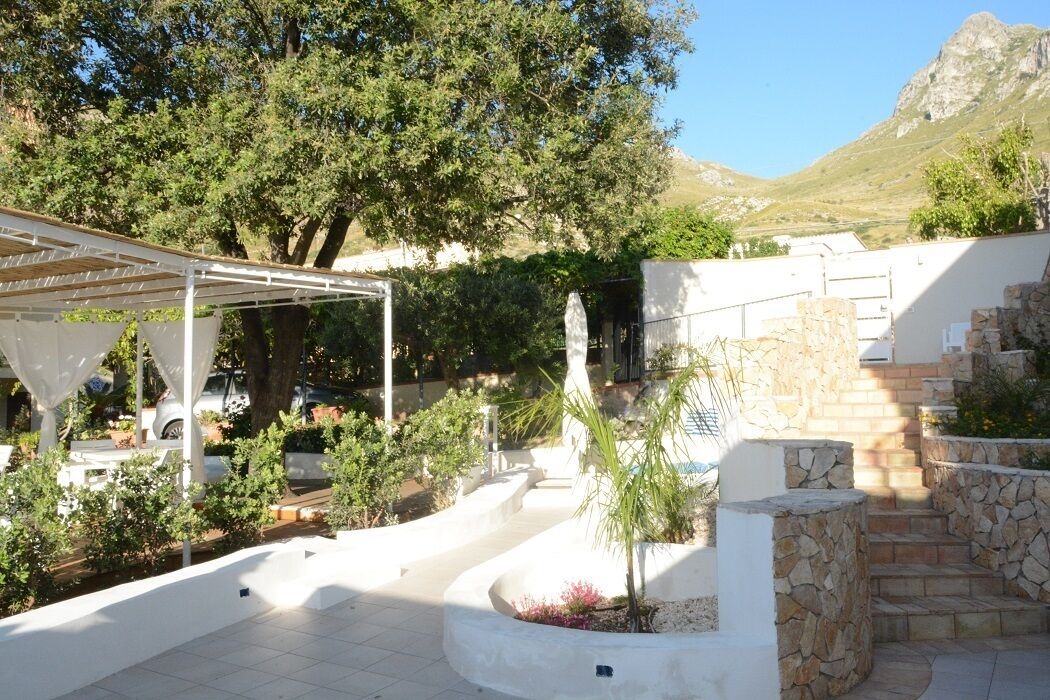 Photo of Outdoor in Macari