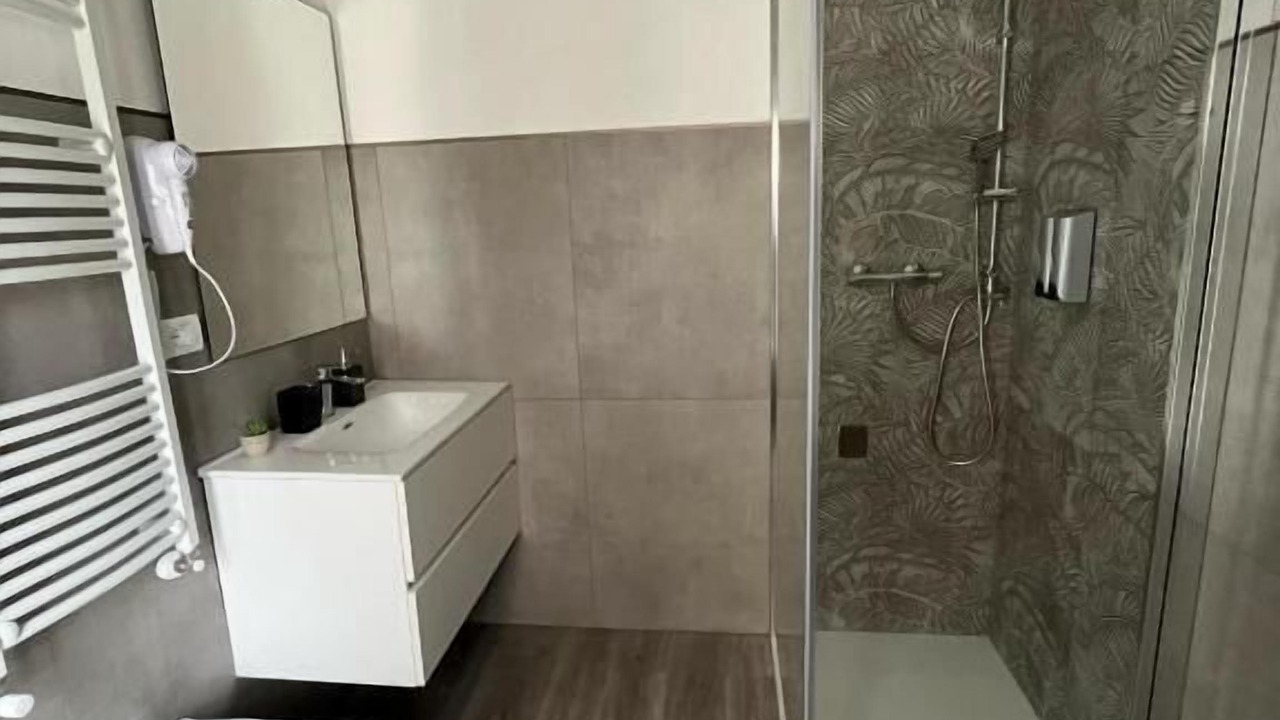 Photo of Bathroom in Universita