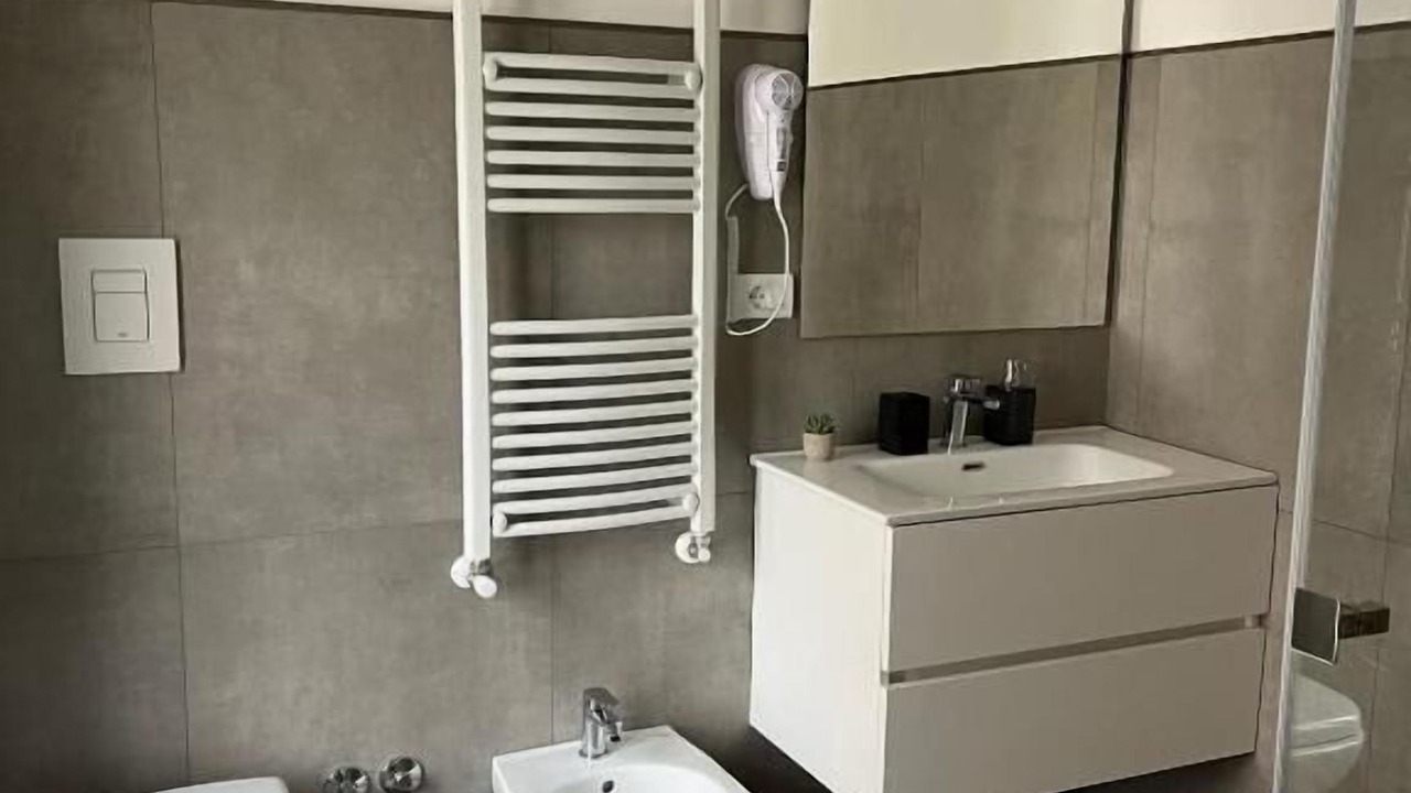 Photo of Bathroom in Universita