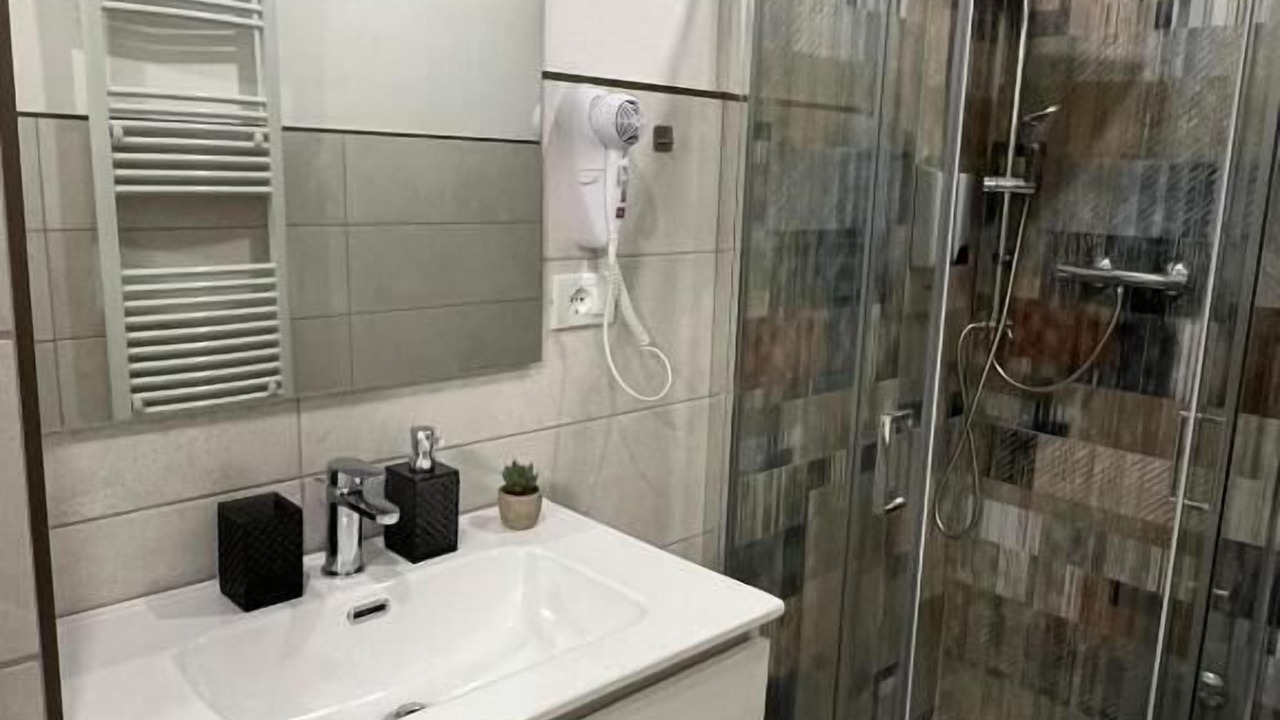 Photo of Bathroom in Universita