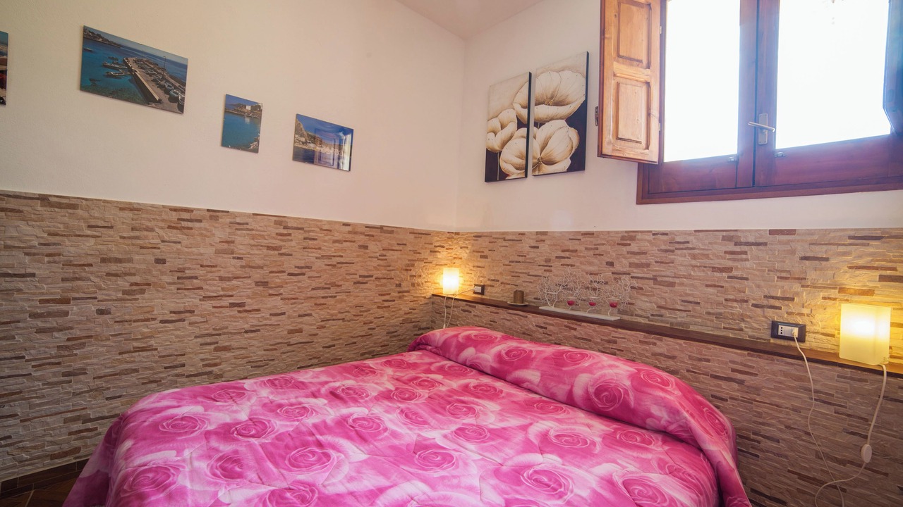Photo of Bedroom in Paceco