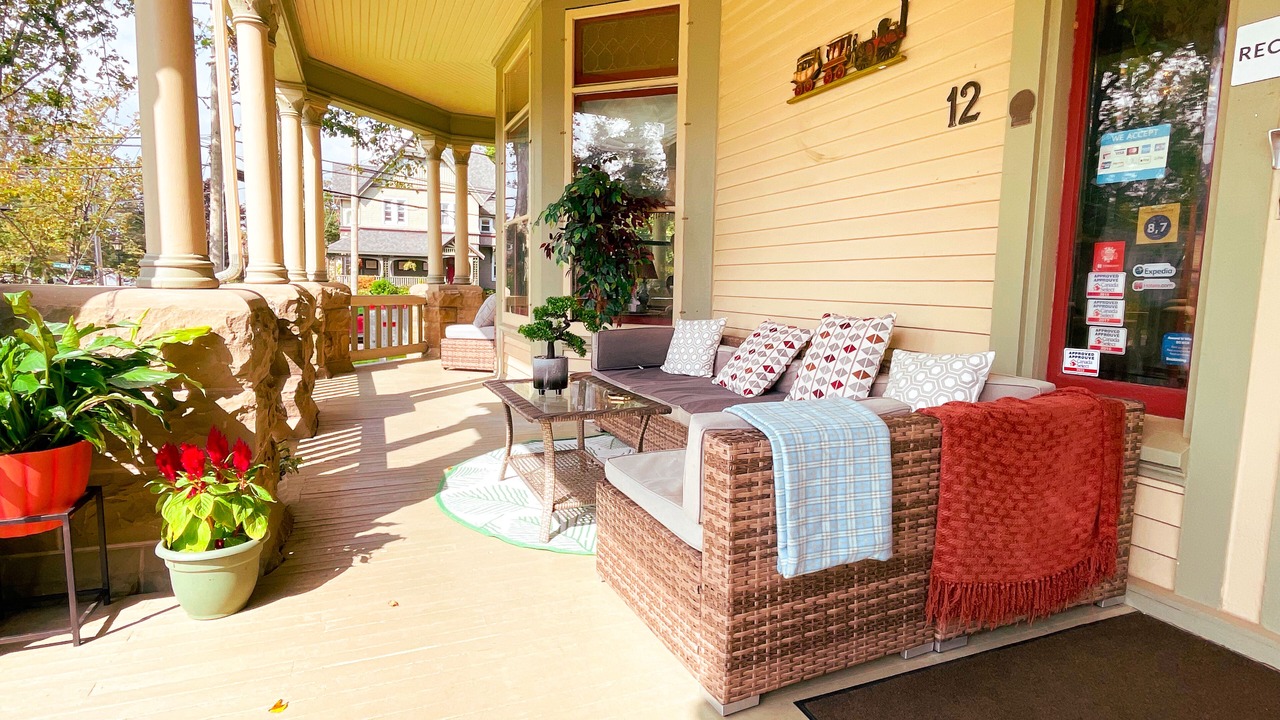 Photo of Patio Balcony in Queens Square