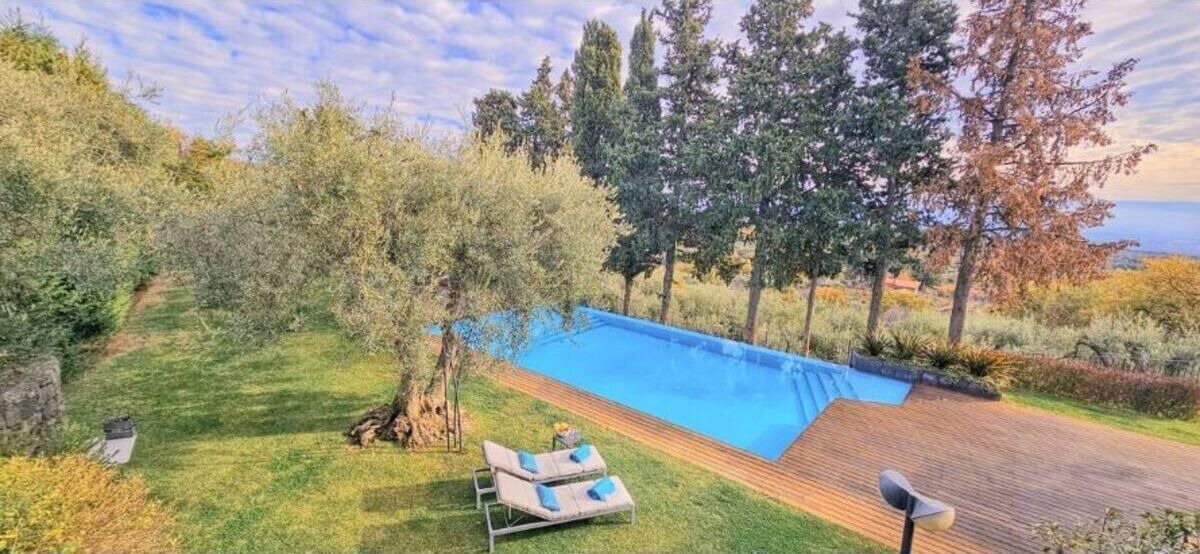 Photo of Outdoor in Ragalna