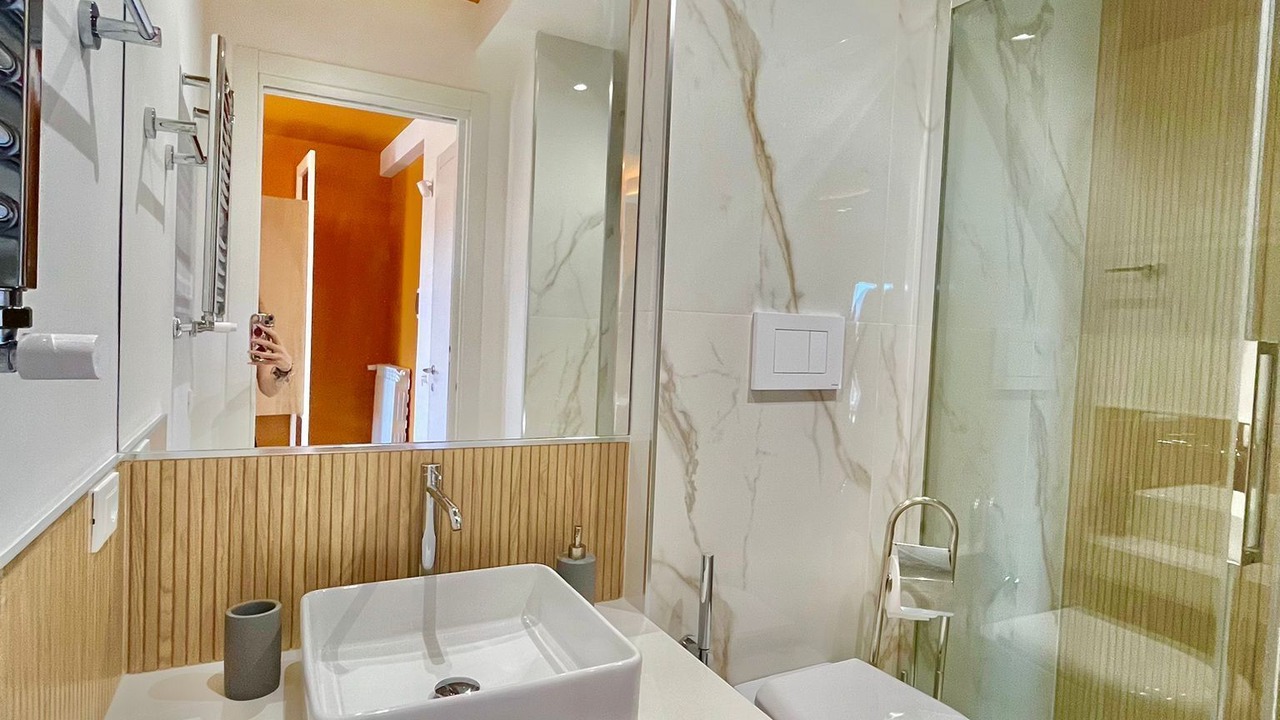 Photo of Bathroom in Mondello