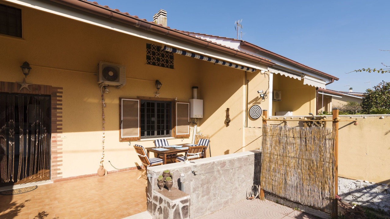 Photo of Patio Balcony in Ardea