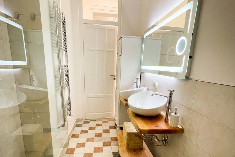 Photo of Bathroom in Palermo