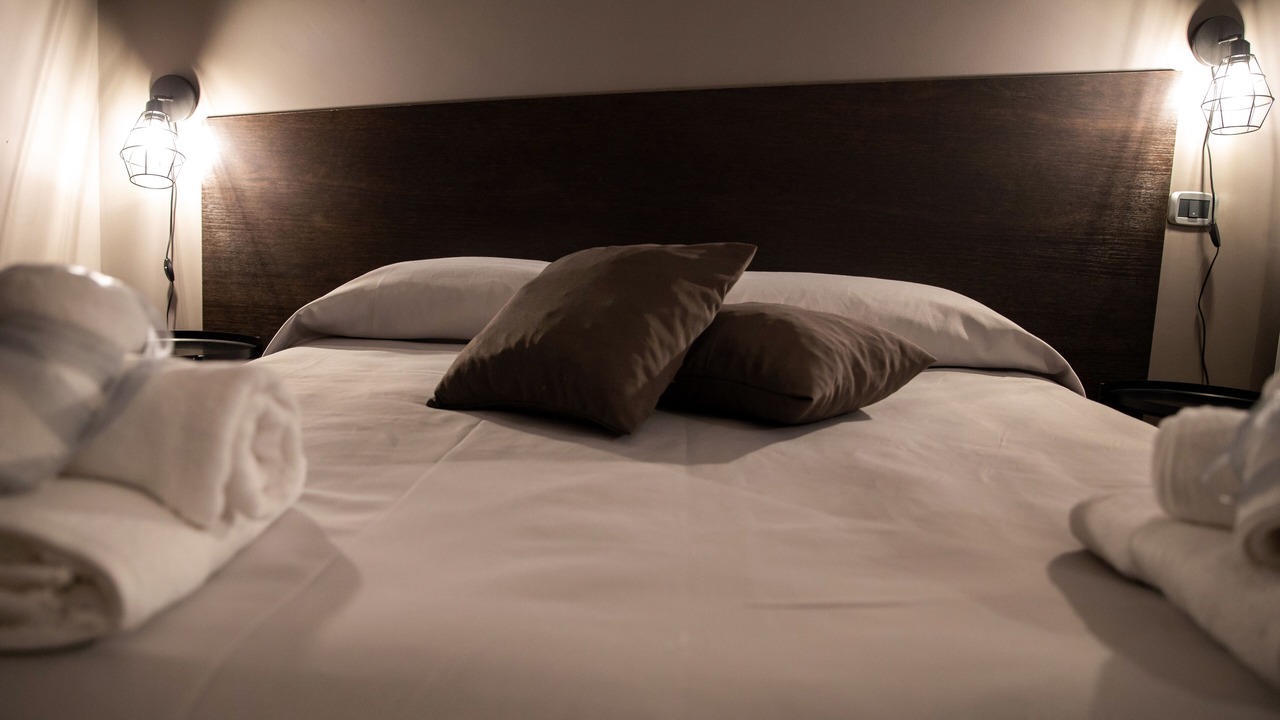 Photo of Bedroom in Patti