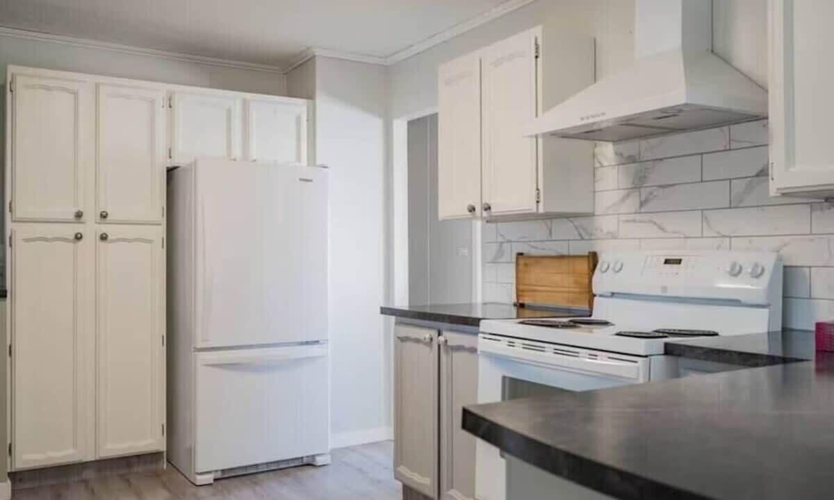 Photo of Kitchen in Winfield