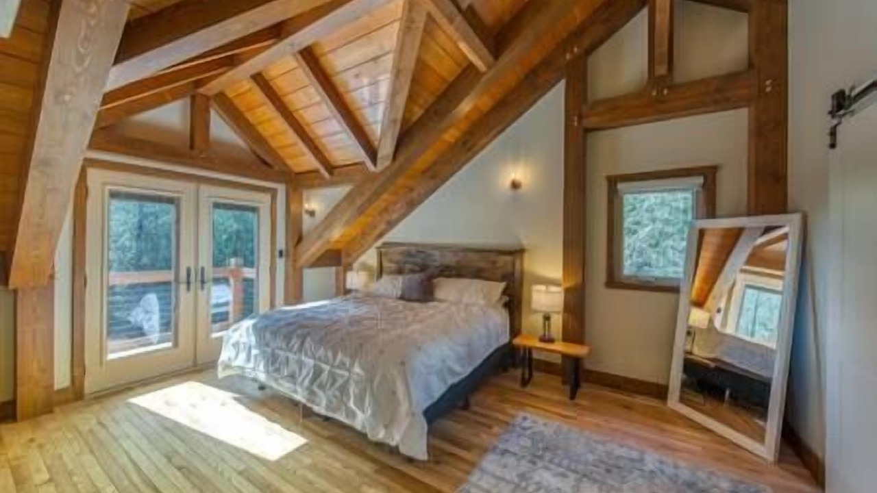 Photo of Bedroom in Golden