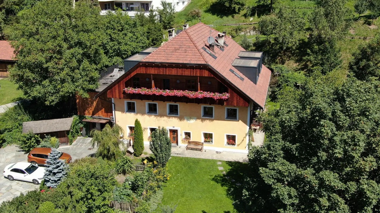 Photo of Outdoor in Sand in Taufers