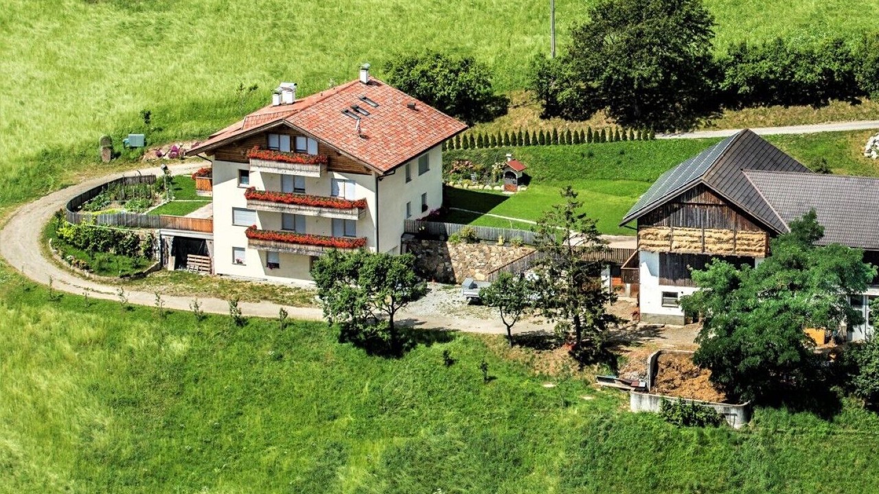 Photo of Outdoor in Albions