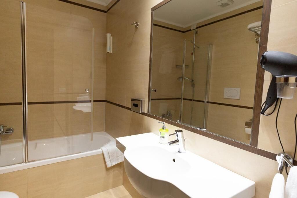 Photo of Bathroom in Zona VII Tor Cervara