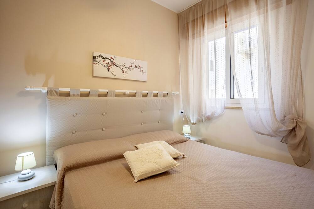 Photo of Bedroom in Marettimo