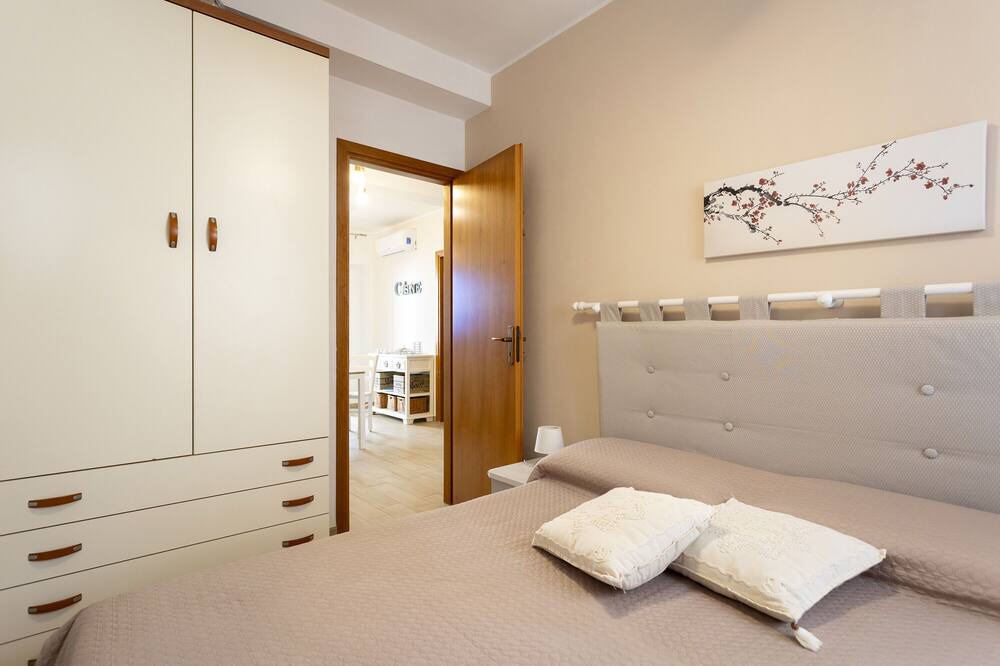 Photo of Bedroom in Marettimo