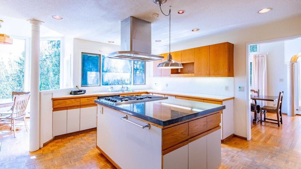 Photo of Kitchen in Kerrisdale