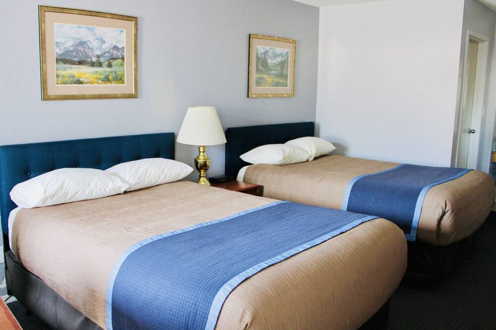 Photo of Bedroom in Okanagan-Similkameen