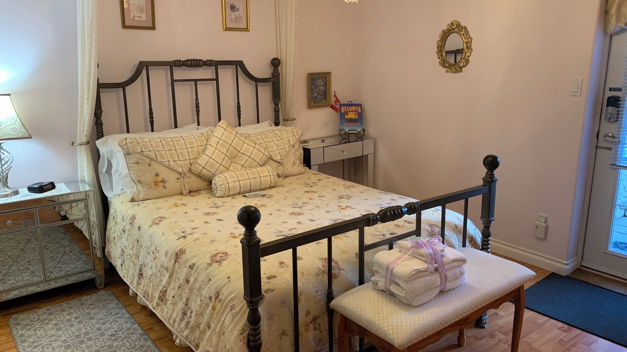 Photo of Bedroom in Shannon Lake