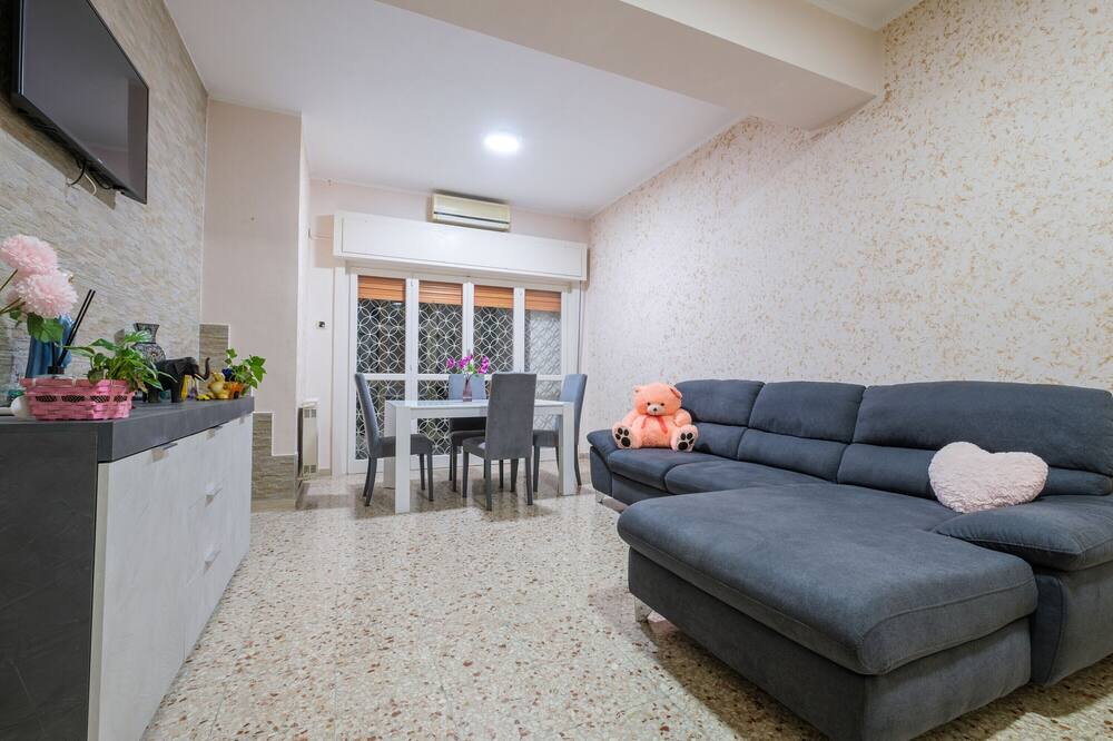 Photo of Livingroom in Mili San Pietro