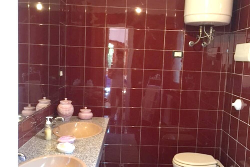 Photo of Bathroom in Capo Zafferano