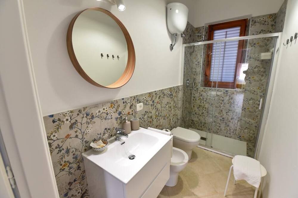 Photo of Bathroom in Porto Empedocle