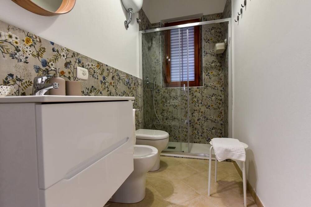 Photo of Bathroom in Porto Empedocle