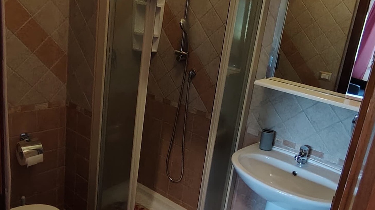 Photo of Bathroom in Zona XV Torre Maura