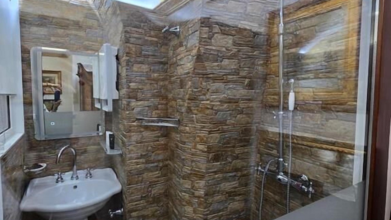 Photo of Bathroom in Marsala